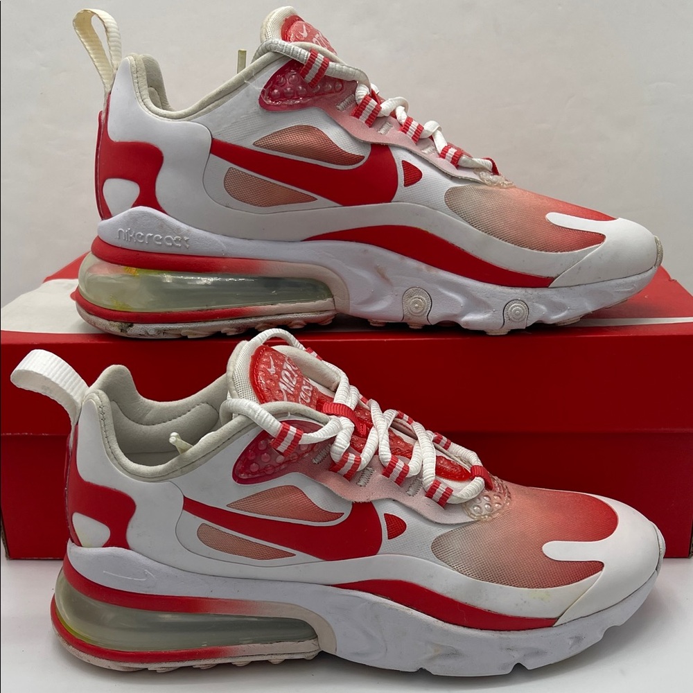 Nike WMNS Sneakers AIR MAX 270 REACT SE
WHITE/TRACK RED-BARELY ROSE BV3387 100